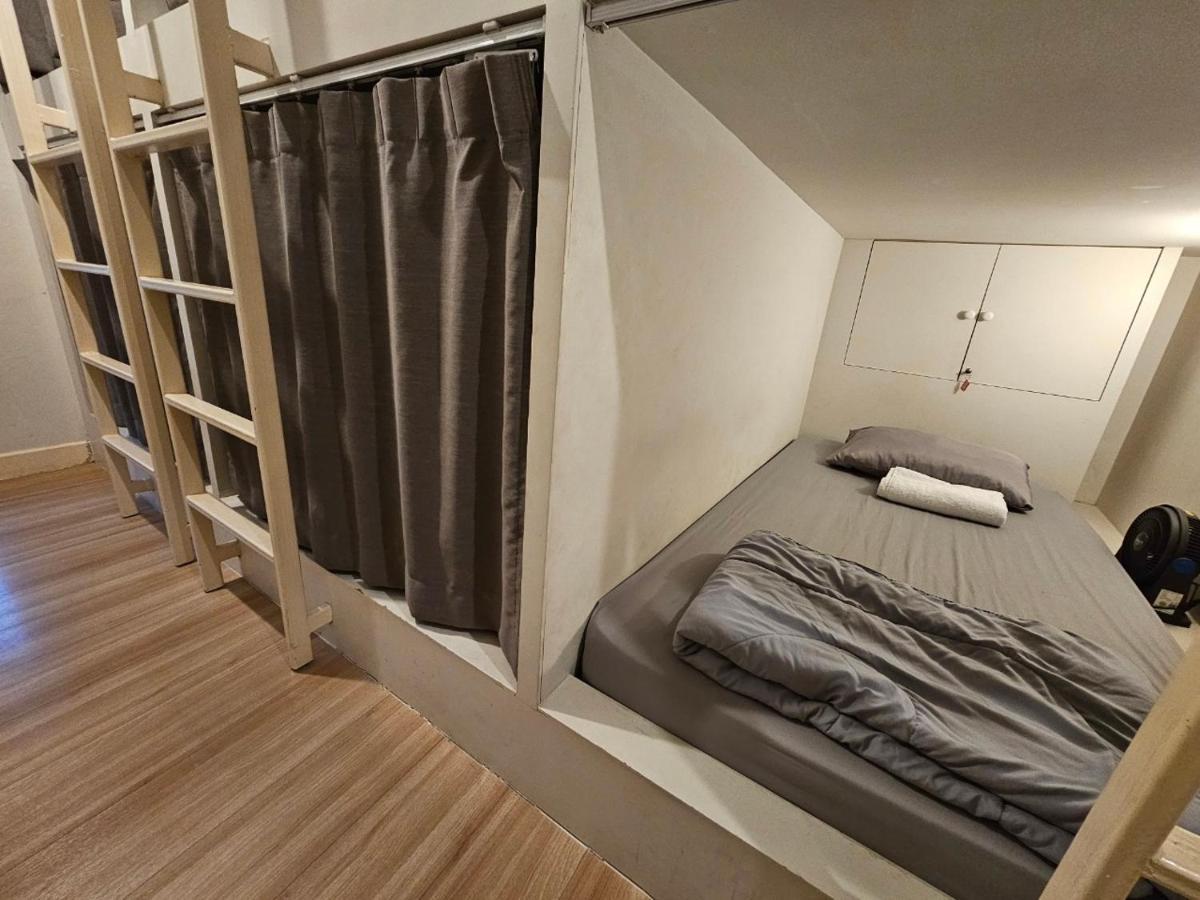 Ratana Boutique Hostel Bangkok Eksteriør bilde