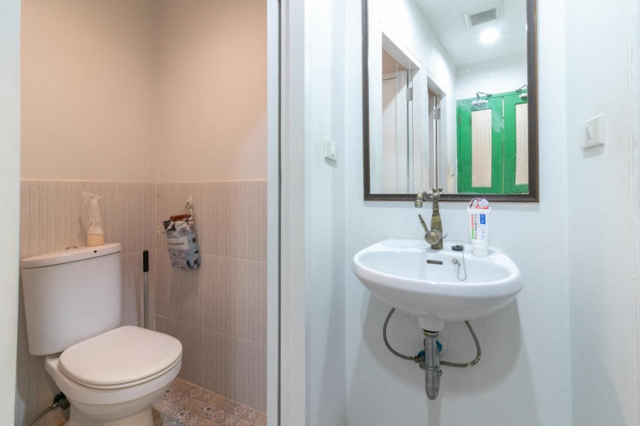 Ratana Boutique Hostel Bangkok Eksteriør bilde